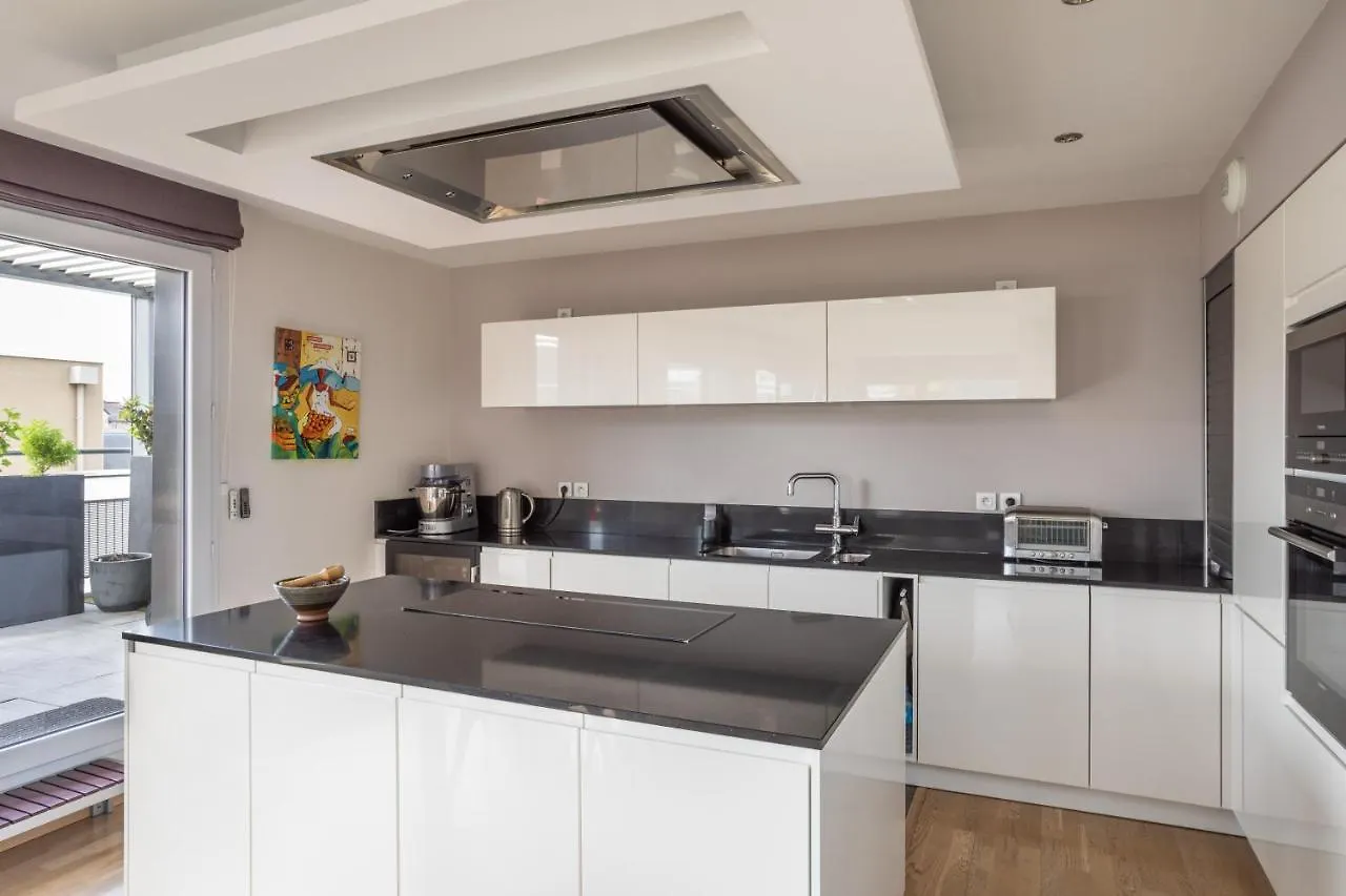 Illanka - Appartement 3 Chambres Avec Parking Et Terrasse Proche Gare レンヌ フランス